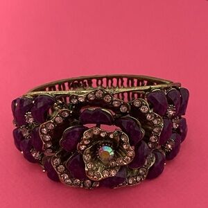 Elegant Purple Floral Bracelet